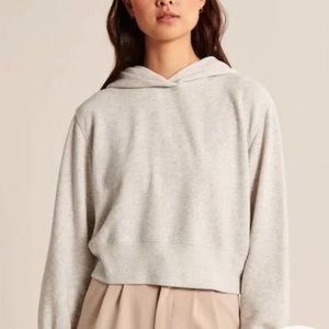 Abercrombie & Fitch Wedge Crossover Hoodie